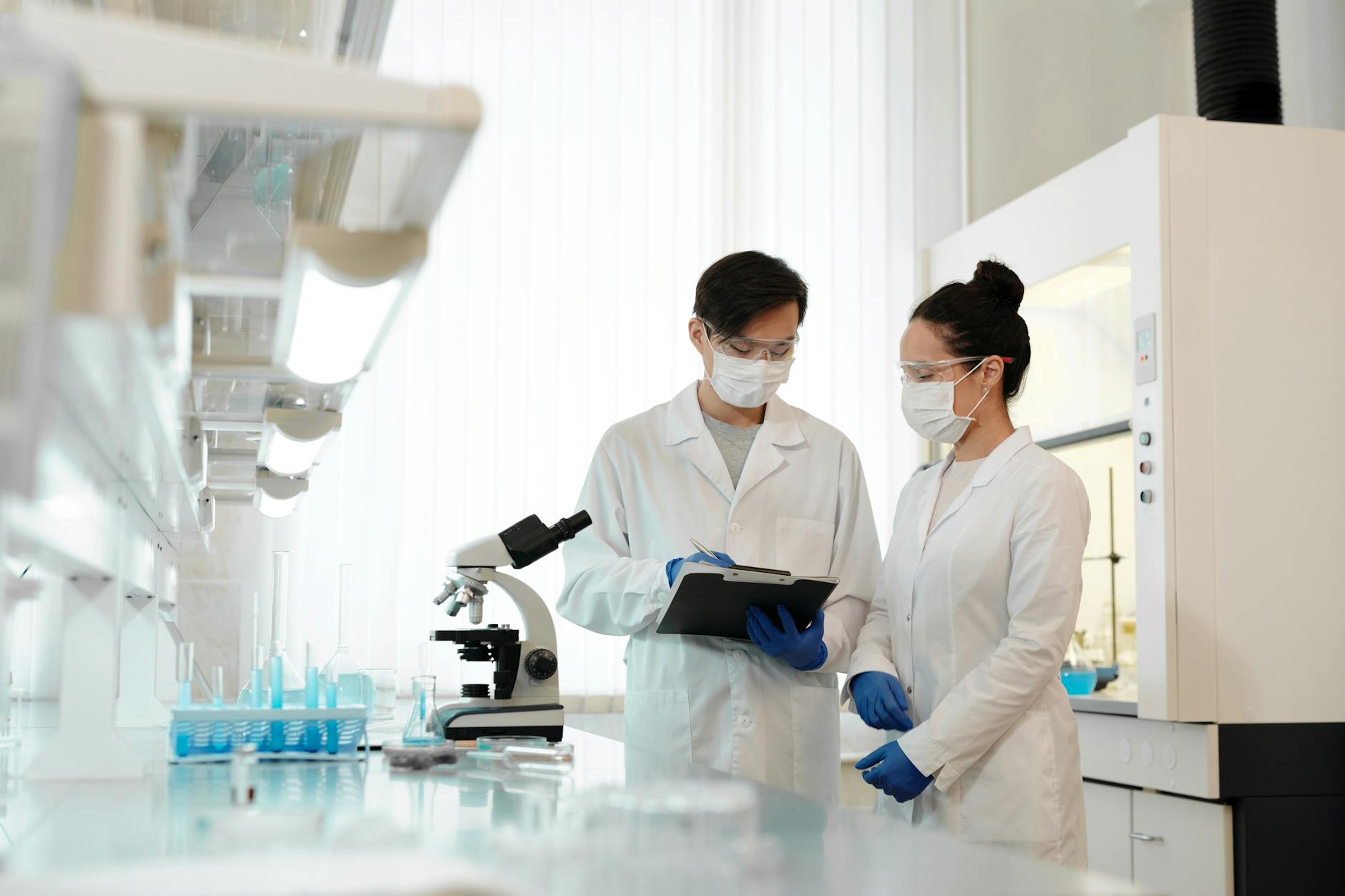 two scientists working inside the laboratory